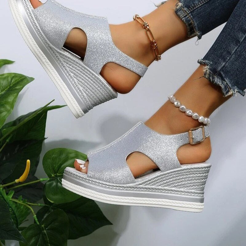 Danielle - Relaxed Wedge Sandals