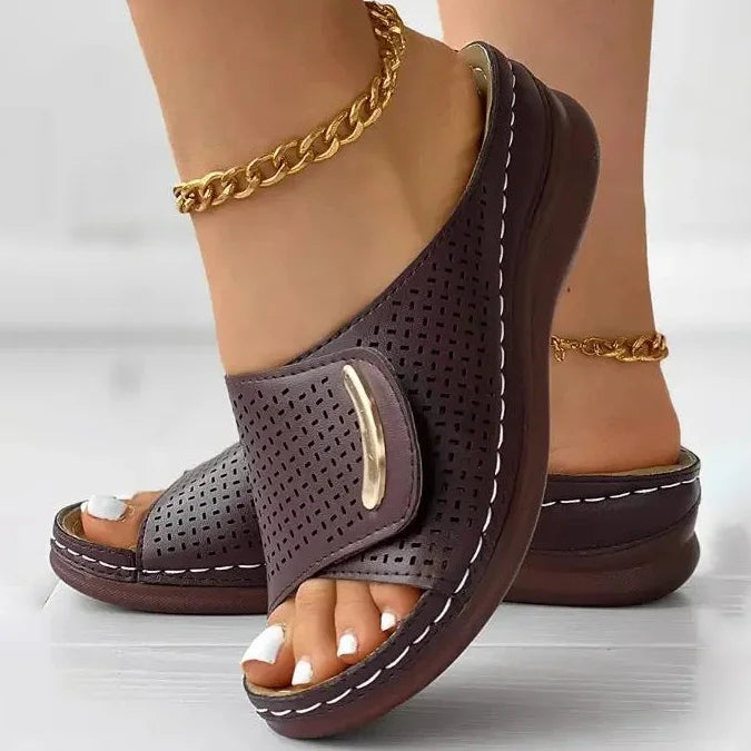 Jamie - Classic Urban Sandals