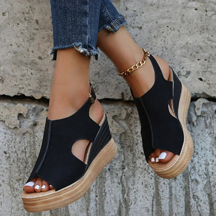 Danielle - Relaxed Wedge Sandals