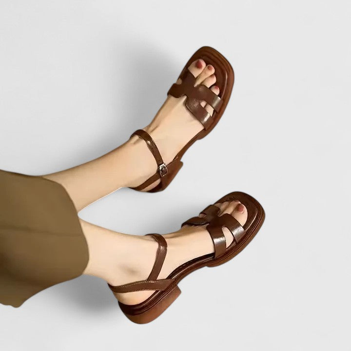 Savannah - Elegant Flat Sandals
